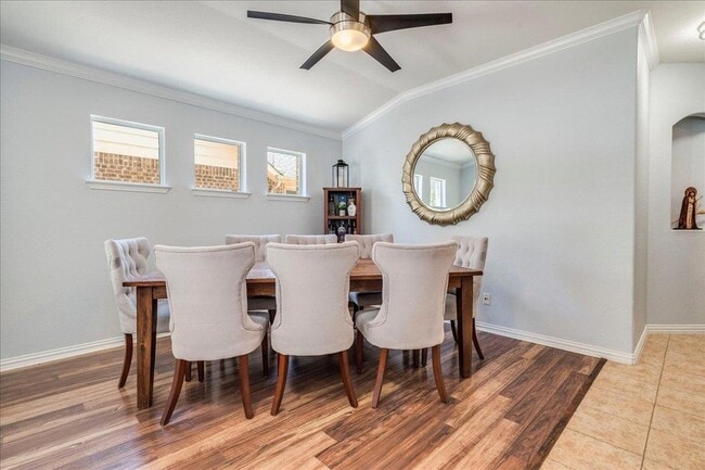 Foto del edificio - 2532 Ericanna Ln