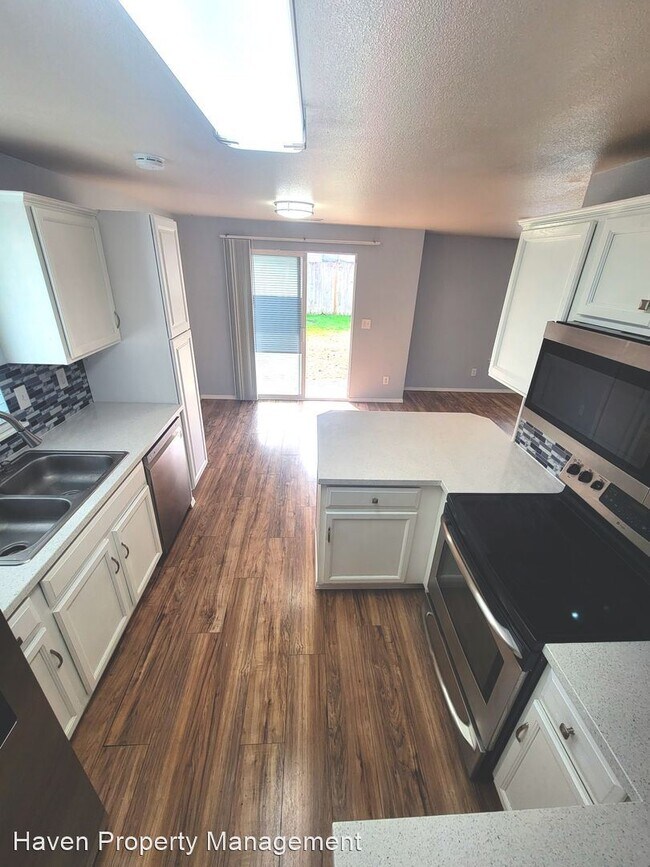 Foto del edificio - 4 br, 2.5 bath House - 1224 202nd St Ct E