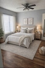 Building Photo - 9809 Walnut St