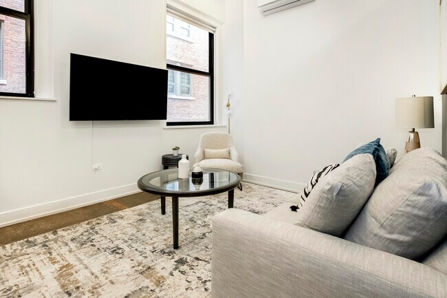 Building Photo - 30 E Adams St