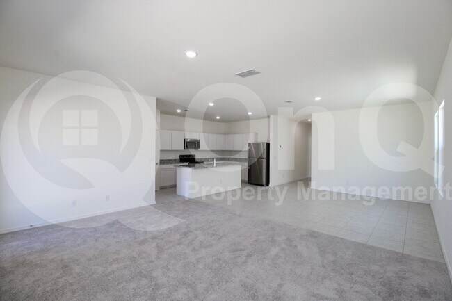 Foto del edificio - 24182 W Hidalgo Ave