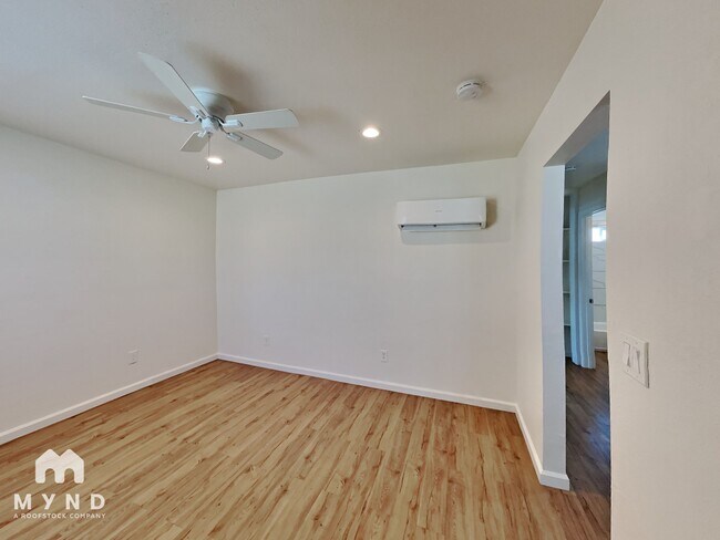 Foto del edificio - 5631 53rd St