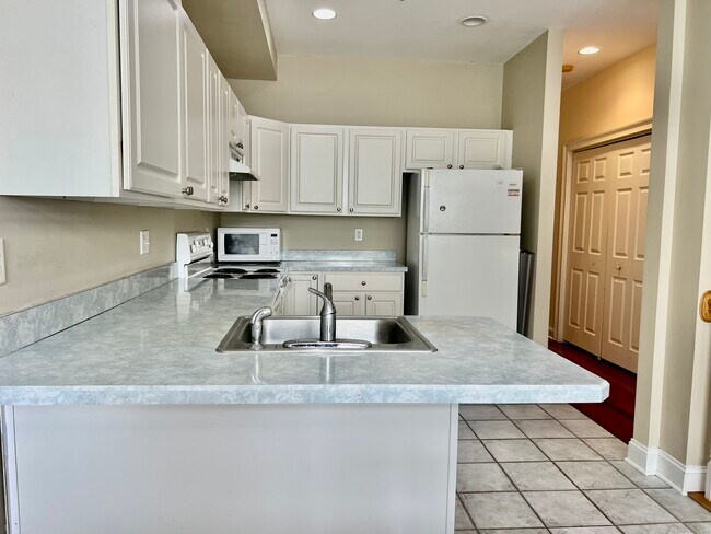 Foto del edificio - 291 Silver Brook Rd