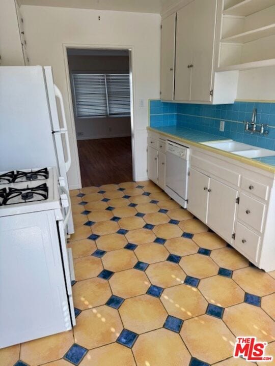 Foto del edificio - 2103 Oak St