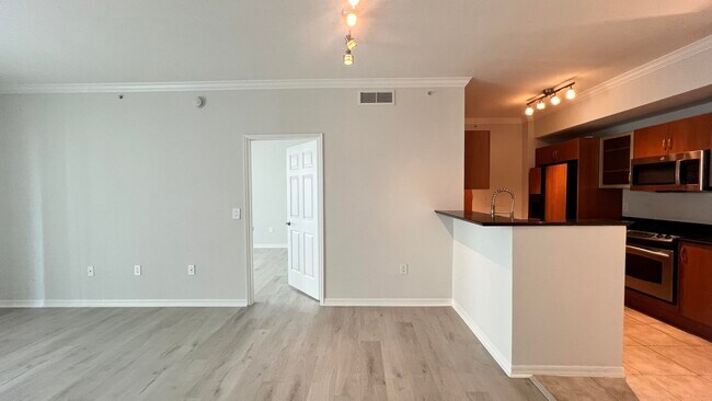 Foto del edificio - 806 E Windward Way