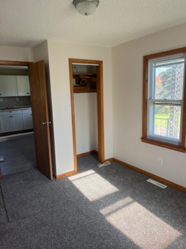 Foto del edificio - 10790 Erie Rd