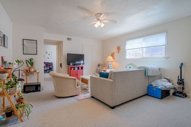 Interior Photo - 300 McDonald Street