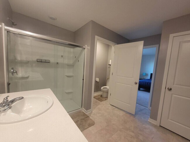 Foto del edificio - 131 Natalie Ln