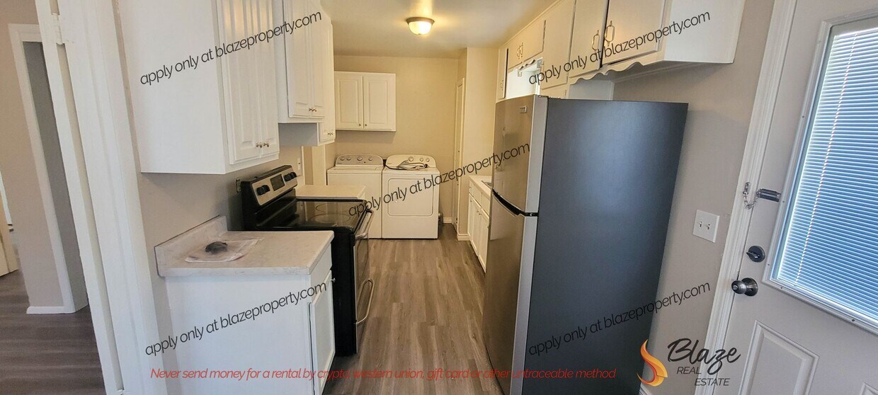 Foto del edificio - Beautiful remodeled North Heights 3/1 (30% off of first months rent)
