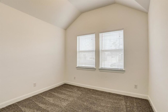 Building Photo - 1610 Nacogdoches Valley Dr