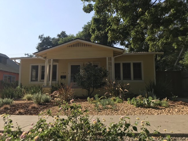 Foto del edificio - 1103 Diamond Ave