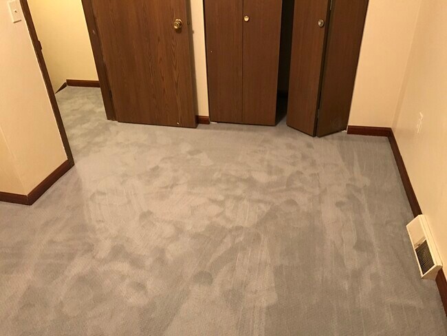 Foto del edificio - 1318 E 38th St