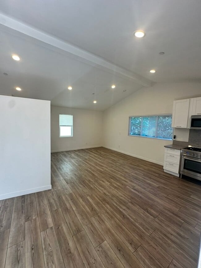 Building Photo - 26501 Naccome Dr