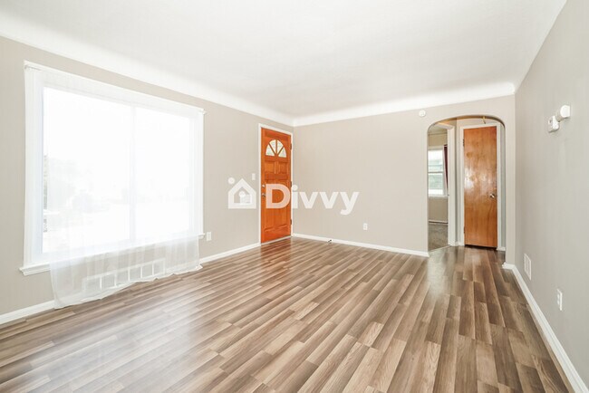 Foto del edificio - 4656 W 146th St, Cleveland, OH 44135