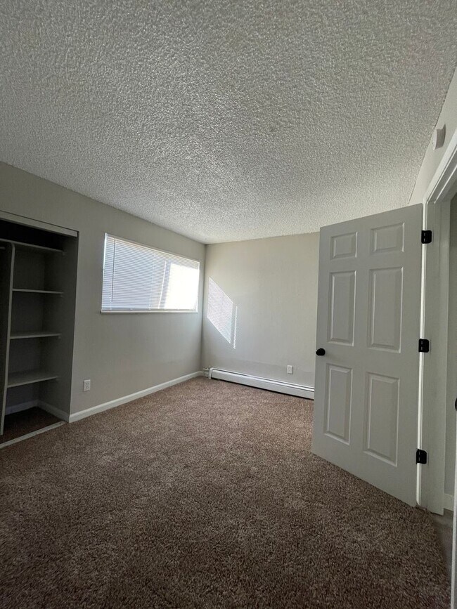 Foto del edificio - Apartment Centrally Located !!! Don't Miss...