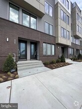 Building Photo - 3100 Schirra Ln
