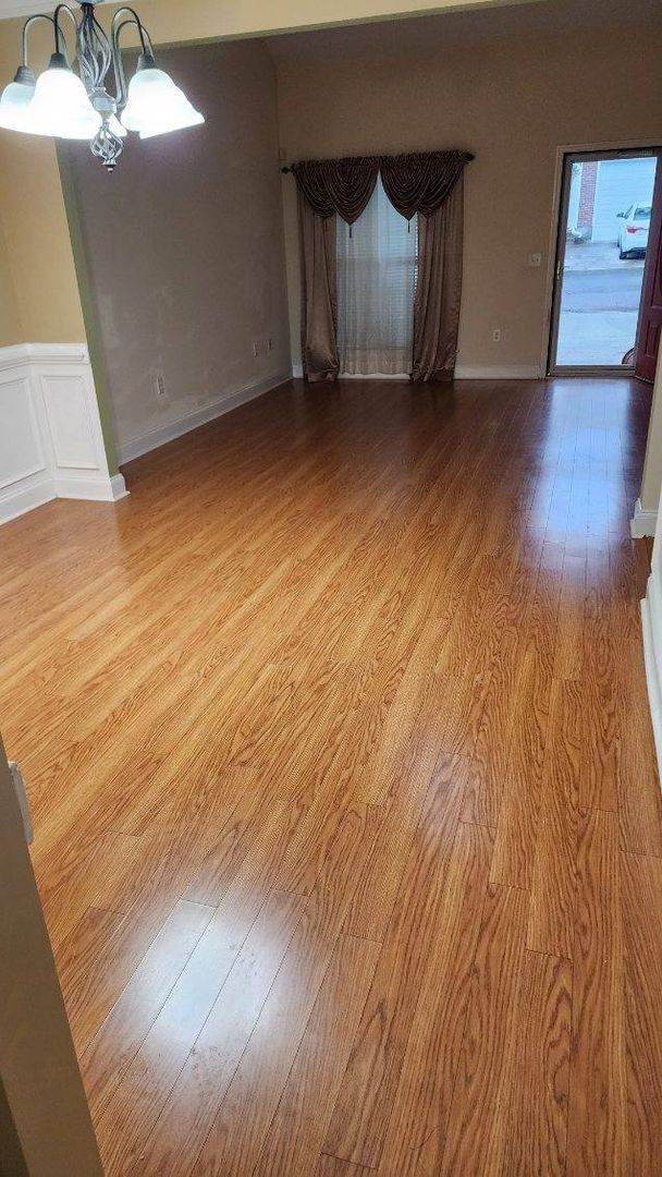Foto del edificio - 3 Bedroom 2 Bath Townhome off Stevens Cree...