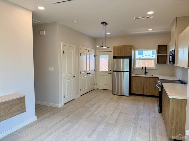 Foto del edificio - 11509 N 25th St