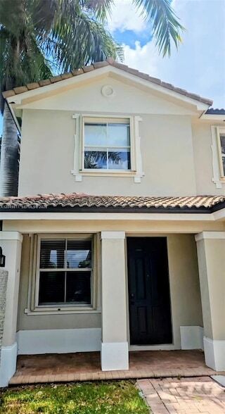 Foto del edificio - 4163 NE 11th St