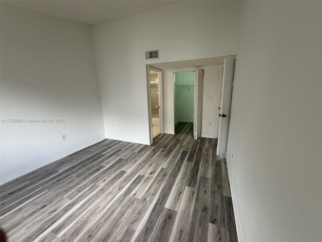 Building Photo - 13120 SW 64th Ter