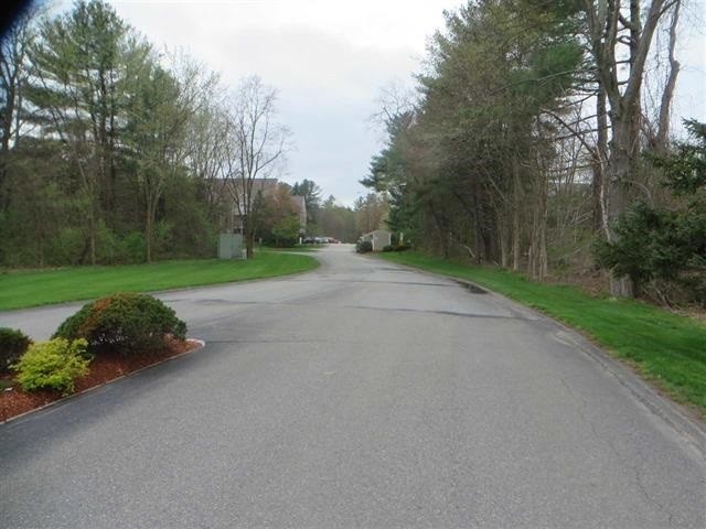 Building Photo - 1 Maple Ridge Dr