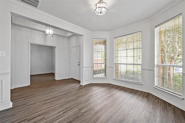 Foto del edificio - 1711 Peregrine Dr