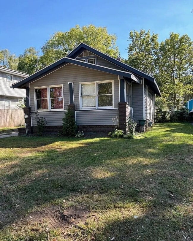 Building Photo - 409 Barnum Rd