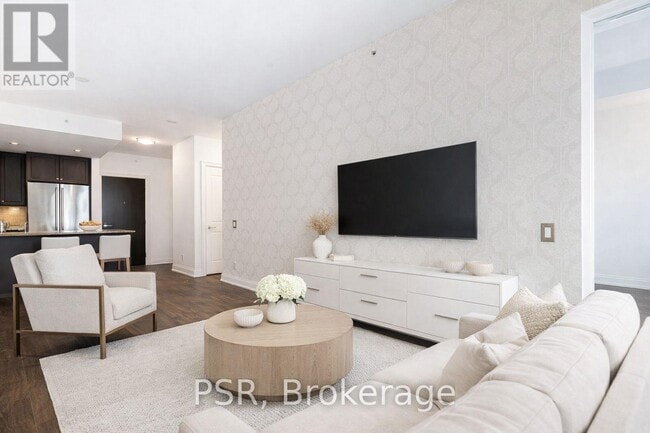 Building Photo - 11 Bronte Rd