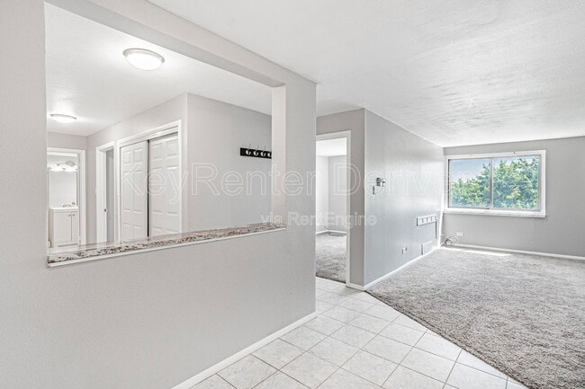 Foto del edificio - 1366 Garfield St