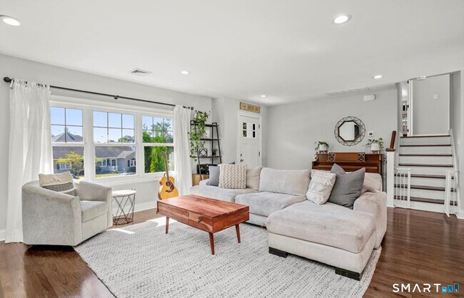 Foto del edificio - 118 Brooklawn Terrace