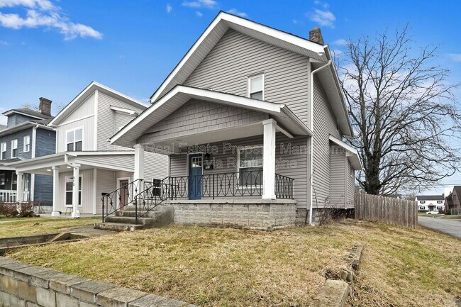 Building Photo - 914 Ellsworth Ave