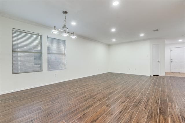 Foto del edificio - 2705 Cedar Crest Dr