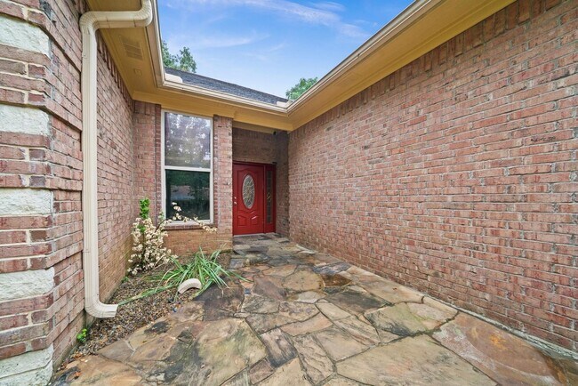 Foto del edificio - 3114 Rolling Hill Dr