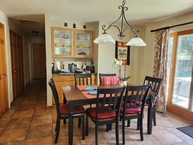 Foto del edificio - 2479 Holiday Ranch Loop Rd