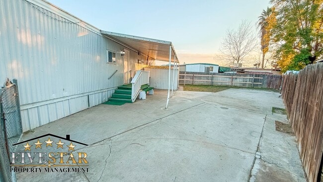 Building Photo - 1500 Pacheco Rd