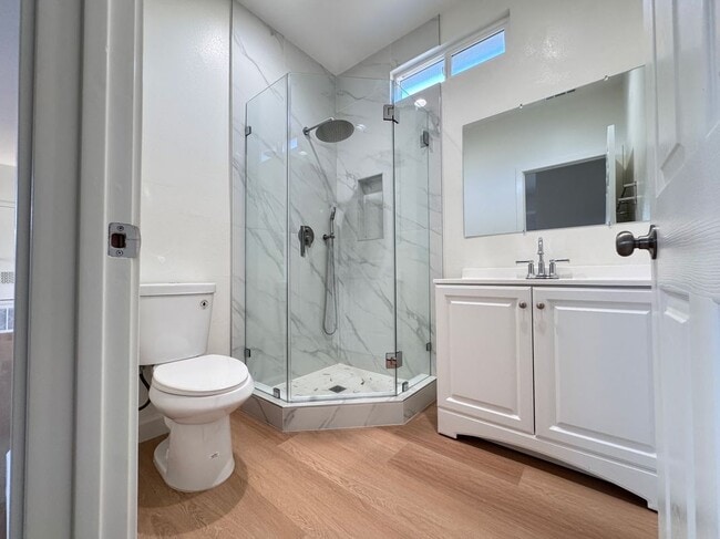 Foto del edificio - 6635 Vanguard Ave