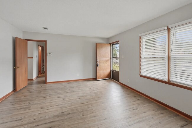 Foto del edificio - 4442 Millvale Dr SW