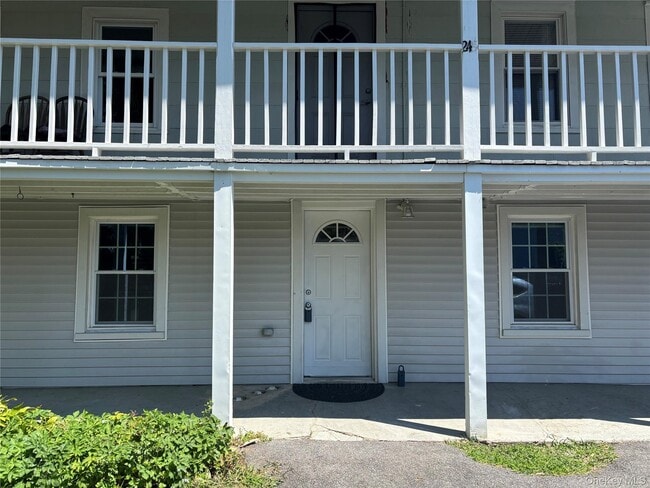 Building Photo - 245 Glenville Rd