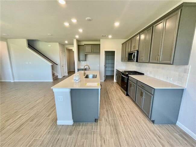 Building Photo - 12912 Cerro Castellan Trace