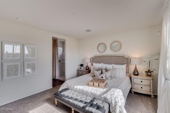 Building Photo - 31044 W Weldon Ave