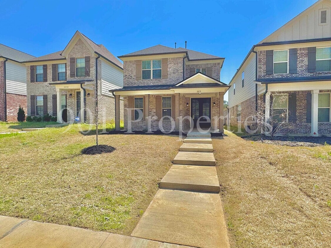 Primary Photo - 10131 Macon Rd