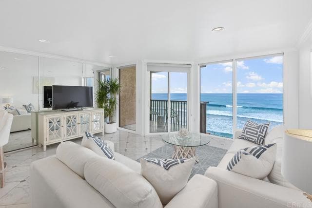 Building Photo - 190 Del Mar Shores Terrace