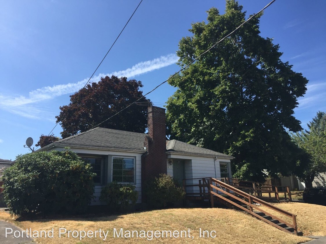 Foto principal - 8106 NE Schuyler St