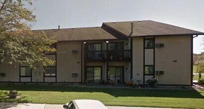 Building Photo - 800 E Smith St