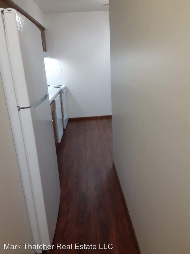 Foto del edificio - 221 Sherry St