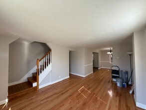 Building Photo - 7851 St Fabian Ln