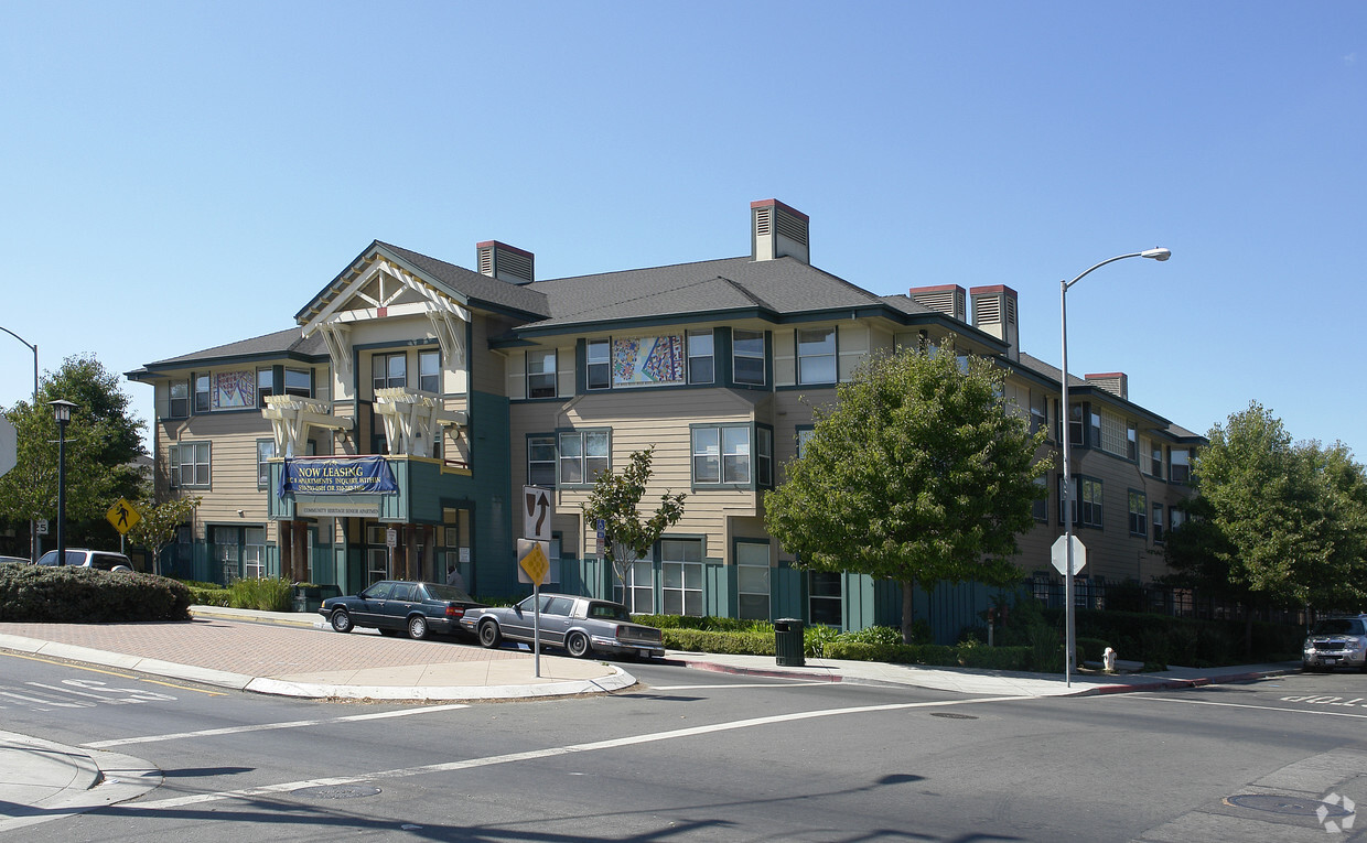 Primary Photo - Community Heritage Senior Apartments