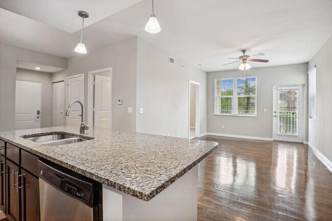 Foto del edificio - 3601 High Ridge Rd