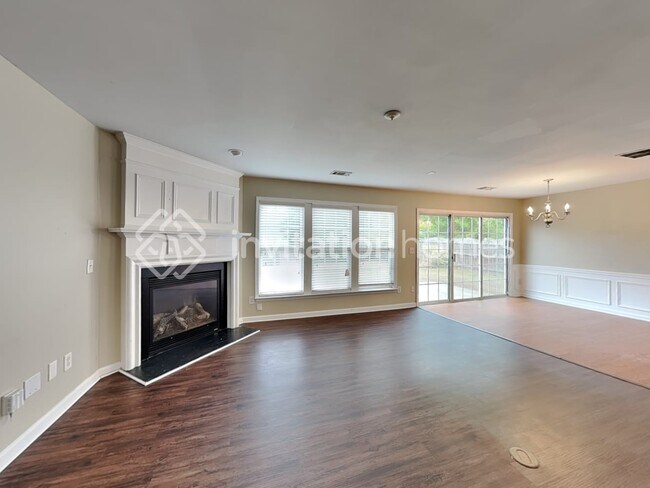 Building Photo - 3612 Tinsley Way SW