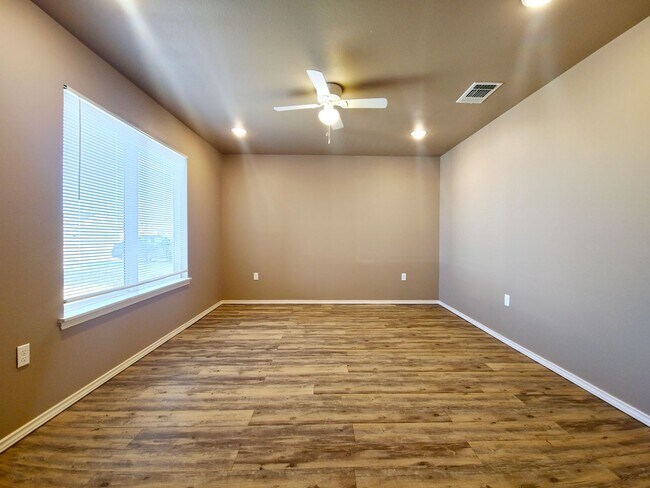 Foto del edificio - Cozy 3 Bedroom Home